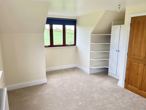 Photo 16- click for photo gallery